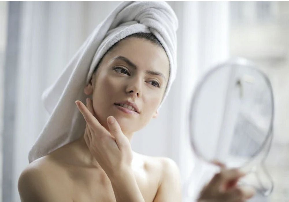 Vitamin-C-Serum morgens oder abends nutzen?